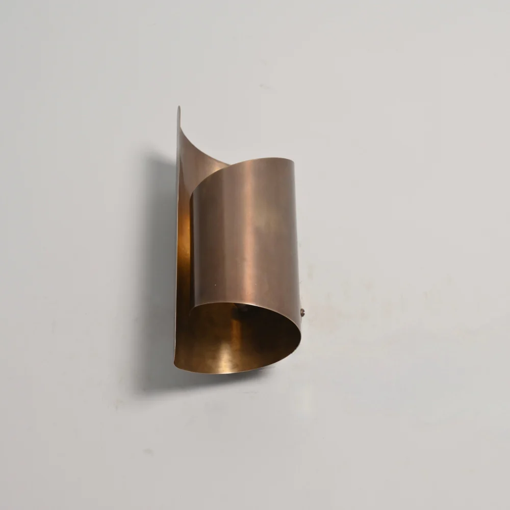 Curved Arc Wall Sconce - Brass Wall Light - Image 3