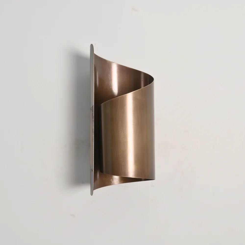 Curved Arc Wall Sconce - Brass Wall Light - Image 6