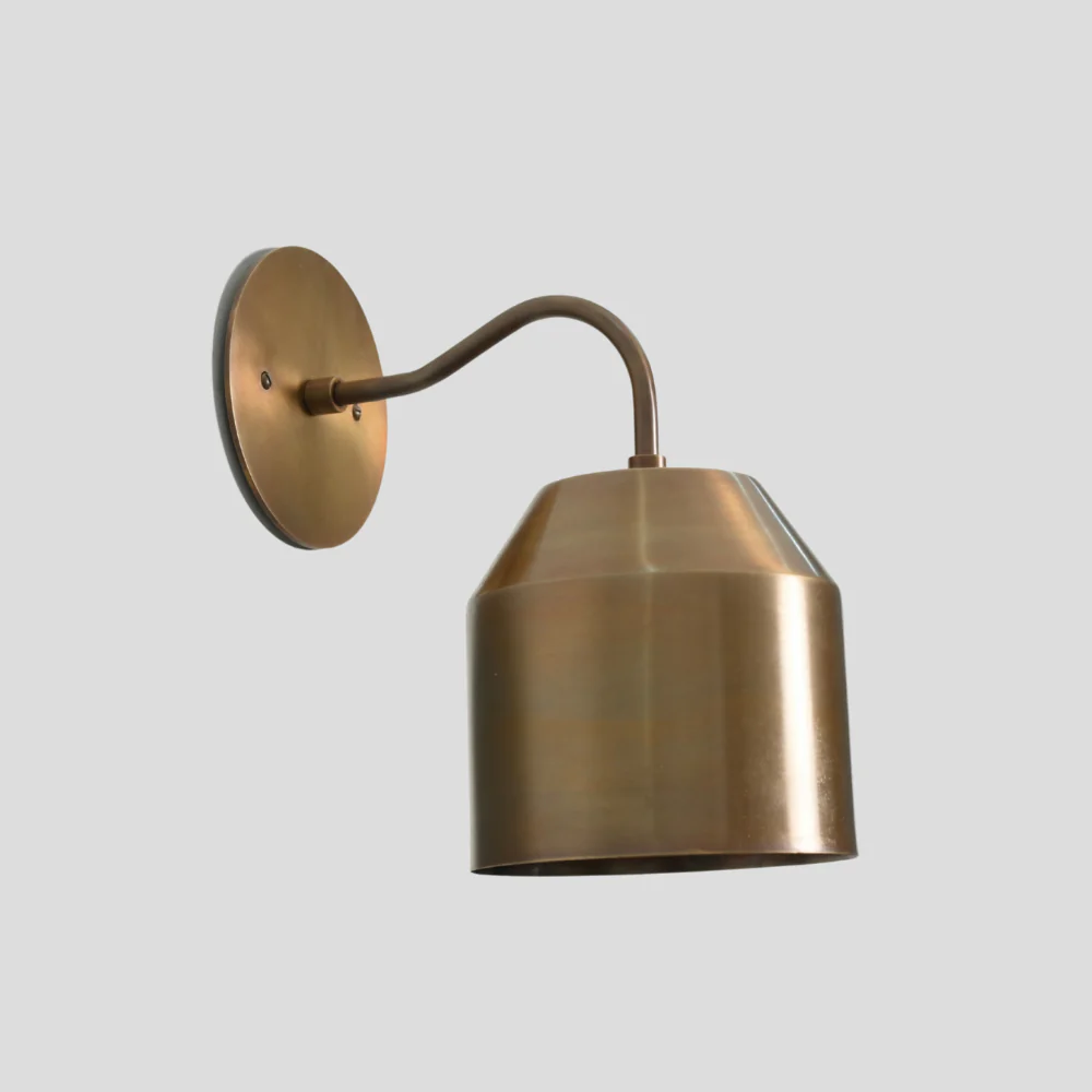 Minimalist Curved Sconce - Brass Wall Lamp - Image 6